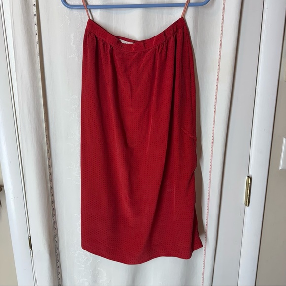 Vintage Red Bonwit Teller Silk Set - Picture 9 of 16